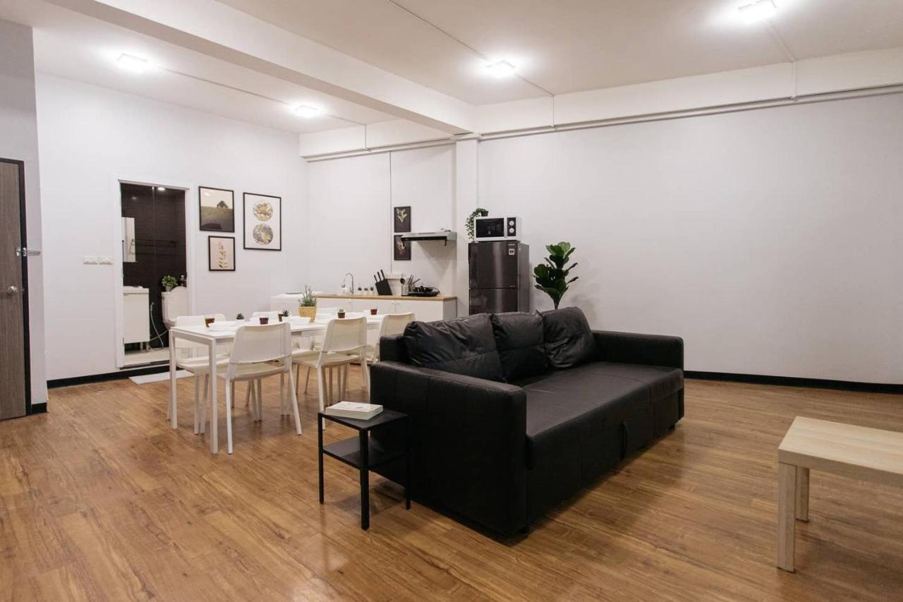U3 Large 2 Bedroom Full Kitchen Near Bts Udomsuk بانكوك المظهر الخارجي الصورة